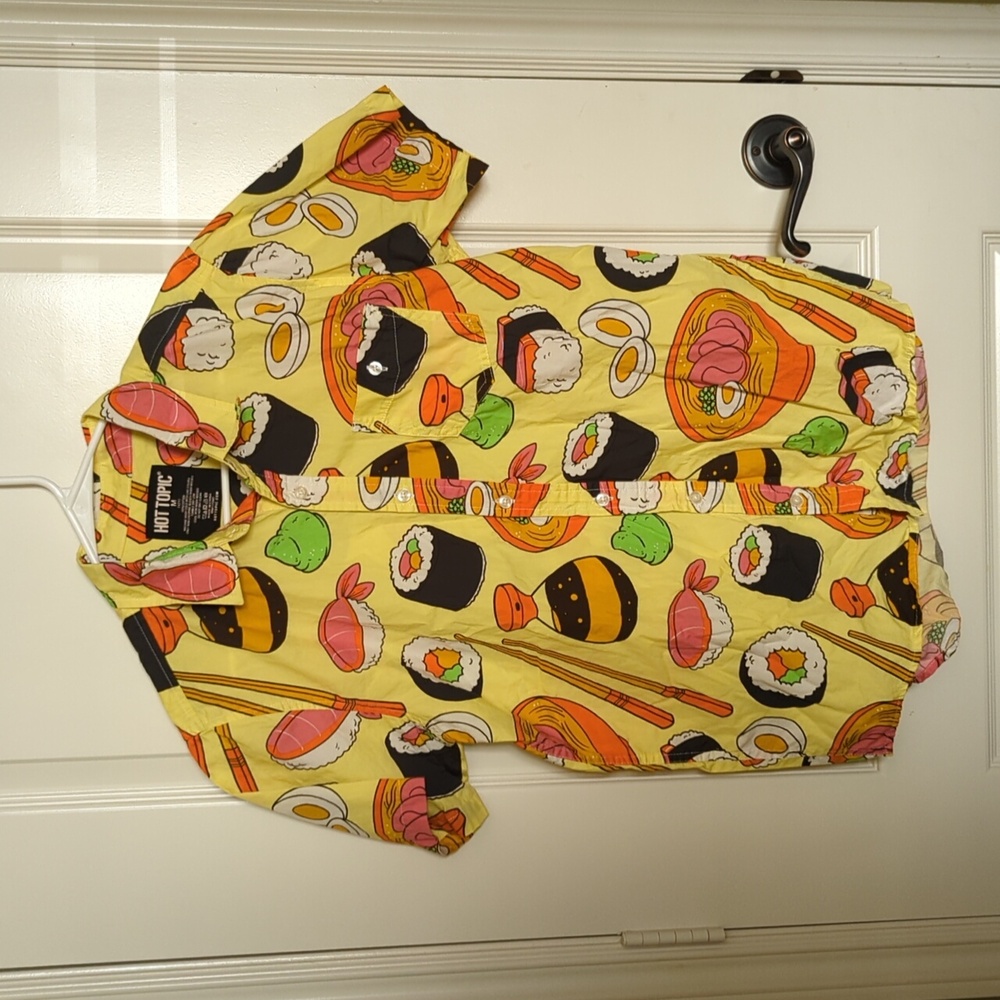 Hot Topic Sushi & Ramen Print Button Down Shirt